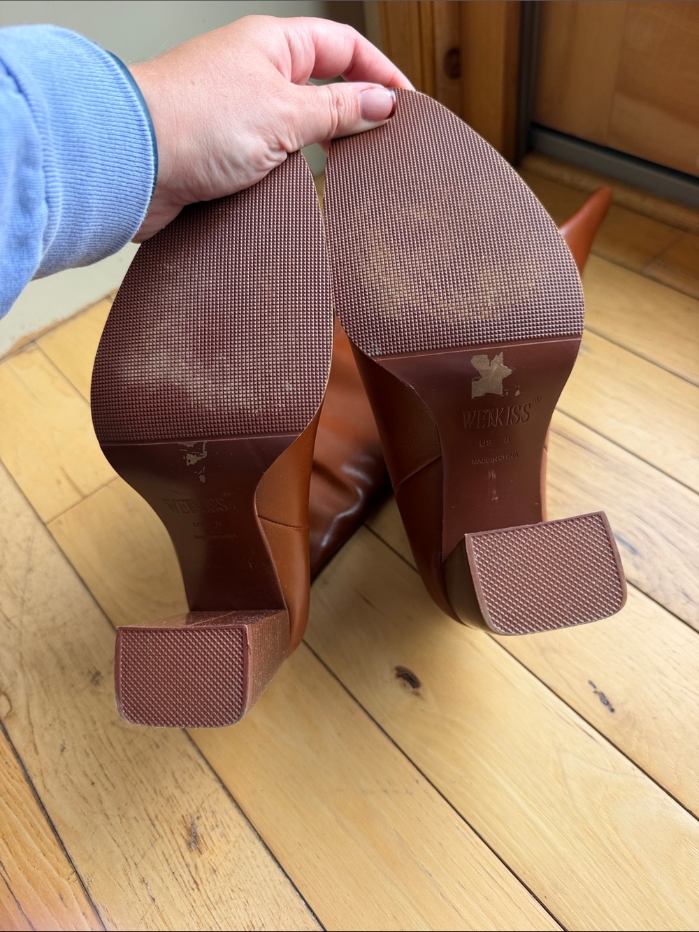 Women's Pointed-Toe Mid-Calf Block Heel Boots in Cognac Brown - Picture 3 of 3
